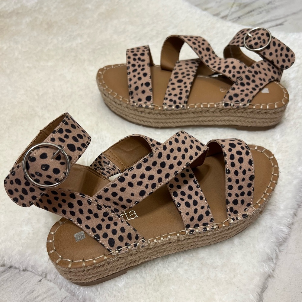 NWOB Dolcetta Cheetah Print Espadrille Sandals